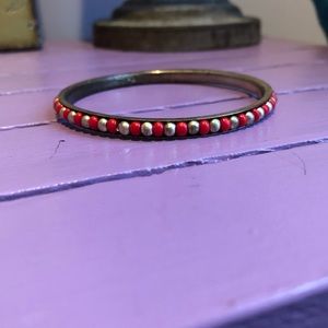 Single red and silver beaded bangle!!